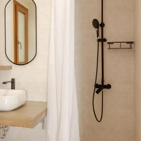 αlissachne Apartament *